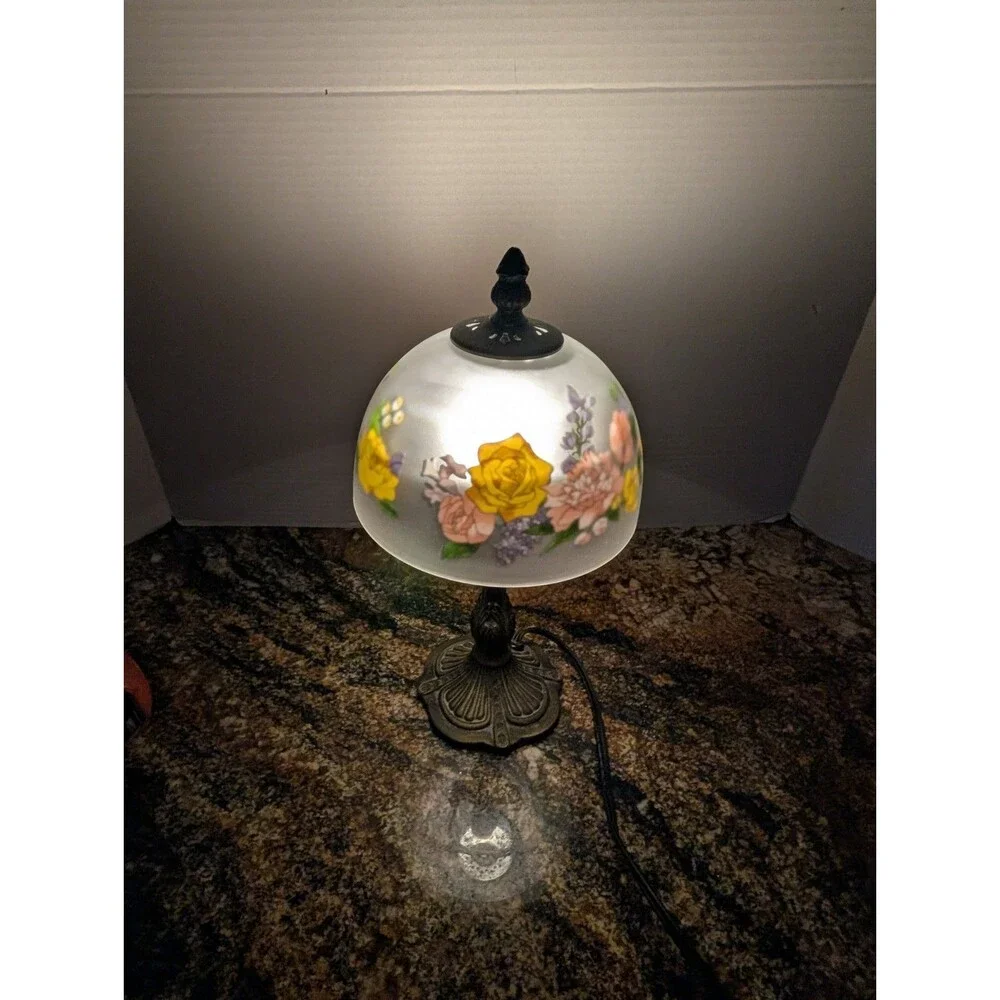 Shanghai Union Arts & Craft Co ROMANTIC FLOWERS Lamp Frosted Shade